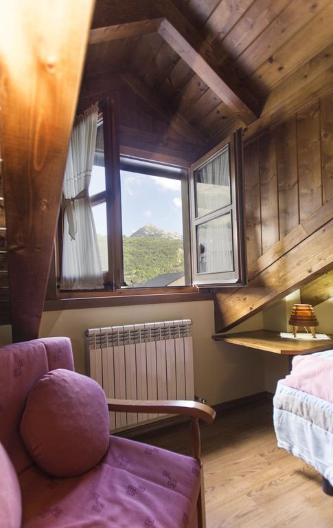 בנאסקה Apartamentos El Rincon De Benas חדר תמונה