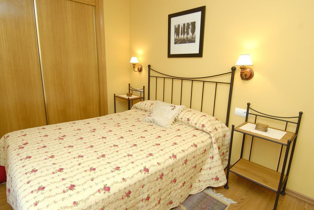 בנאסקה Apartamentos El Rincon De Benas חדר תמונה