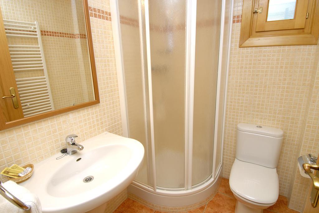 בנאסקה Apartamentos El Rincon De Benas חדר תמונה